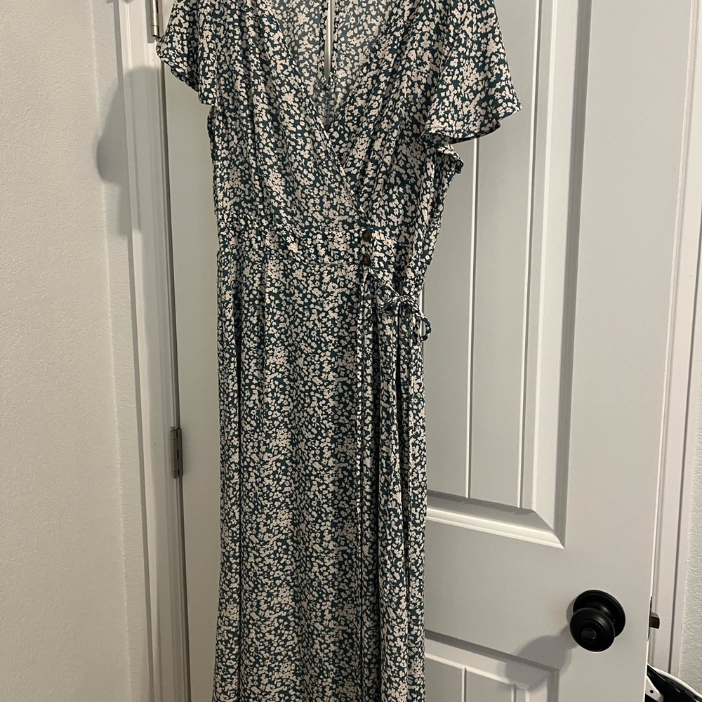 Floral Wrap Dress in Green and White